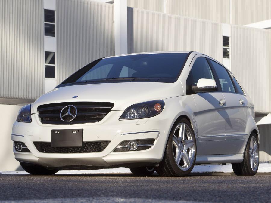  Mercedes-Benz B55 AMG Concept 2010 года  (фото 35 из 46)